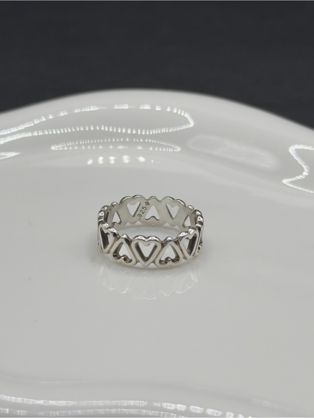 Heart sterling silver 925 band ring size 5.5